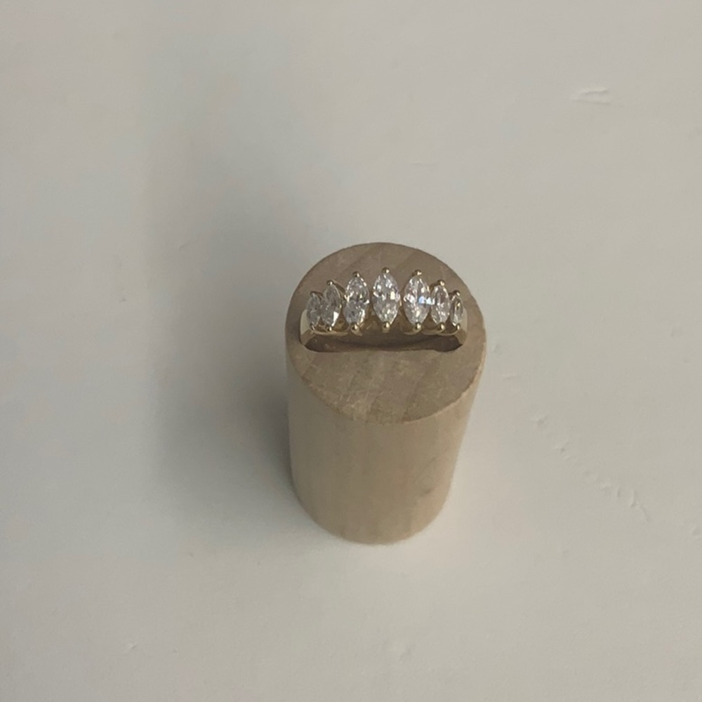 14k Gold marquis ring